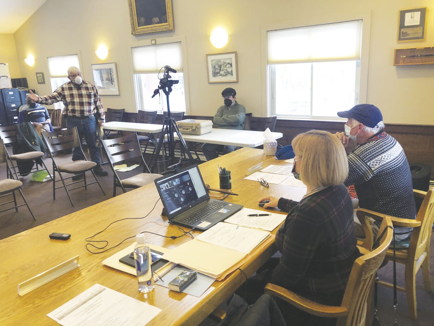Jackson selectmen quash fire station bond 2-1